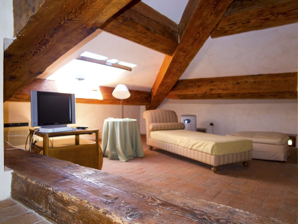 Hotel Villa Ottone Isola d'Elba camera matrimoniale mansarda